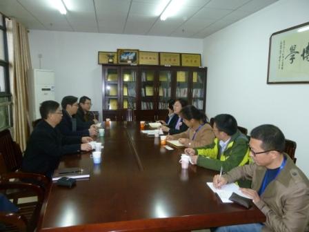 在广西民族大学国际教育学院、国际合作与交流处进行调研