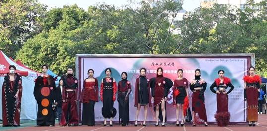 14《盗火者》严校冰、罗世瑄、王府灿
