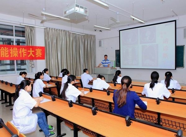 医学影像技术专业技能比赛现场.jpg