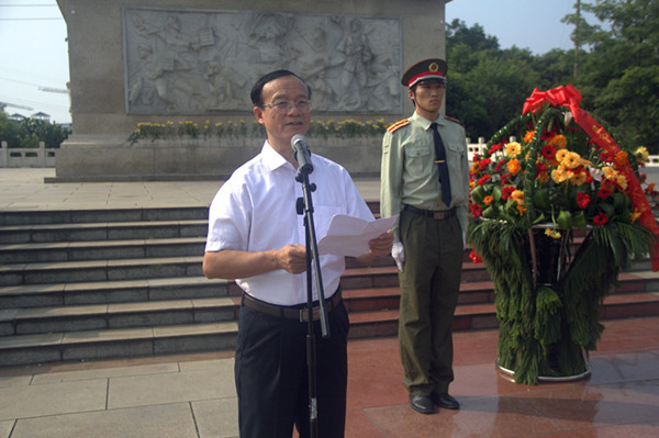 IMG_9028_覃书记讲话.jpg