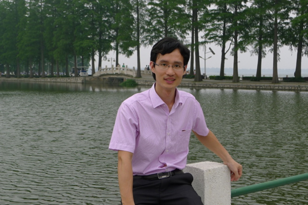 校友刘金虎
