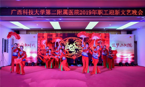 http:/__local/A/40/19/CF2DDEBDF9749DAA83CB637A505_5C96B40F_16253.jpg?e=.jpg