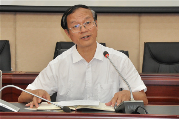 DSC_覃书记多功能报告厅01931.jpg