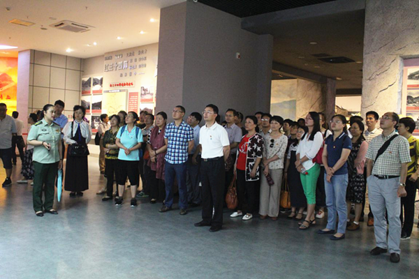浦京集团组织第二批处级以上领导干部到桂林市开展革命传统和党风廉政主题教育活动 浦京集团组织第二批处级以上领导干部到桂林市开展革命传统和党风廉政主题教育活动