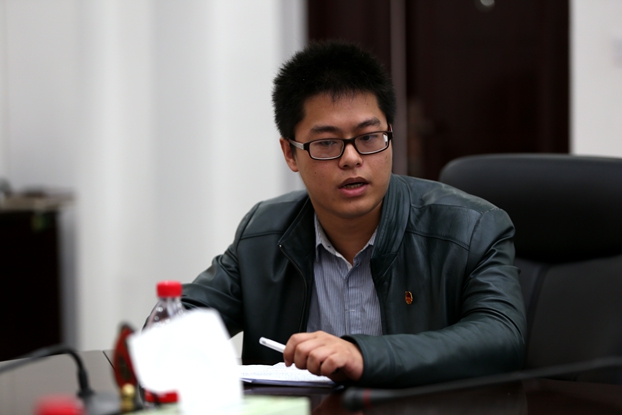 校首届大学生年度人物“创业之星”李卓谦同学发言.JPG