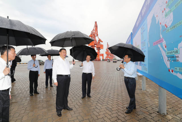 习近平广西考察:写好新世纪海上丝绸之路新篇章 习近平广西考察:写好新世纪海上丝绸之路新篇章